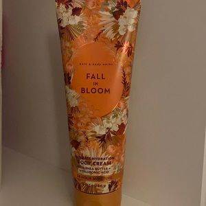 Fall in bloom Bath and body works body cream